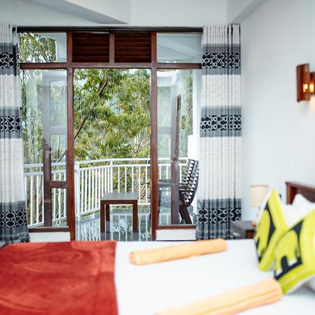 Adams Peak Inn Nallathanniya Buitenkant foto