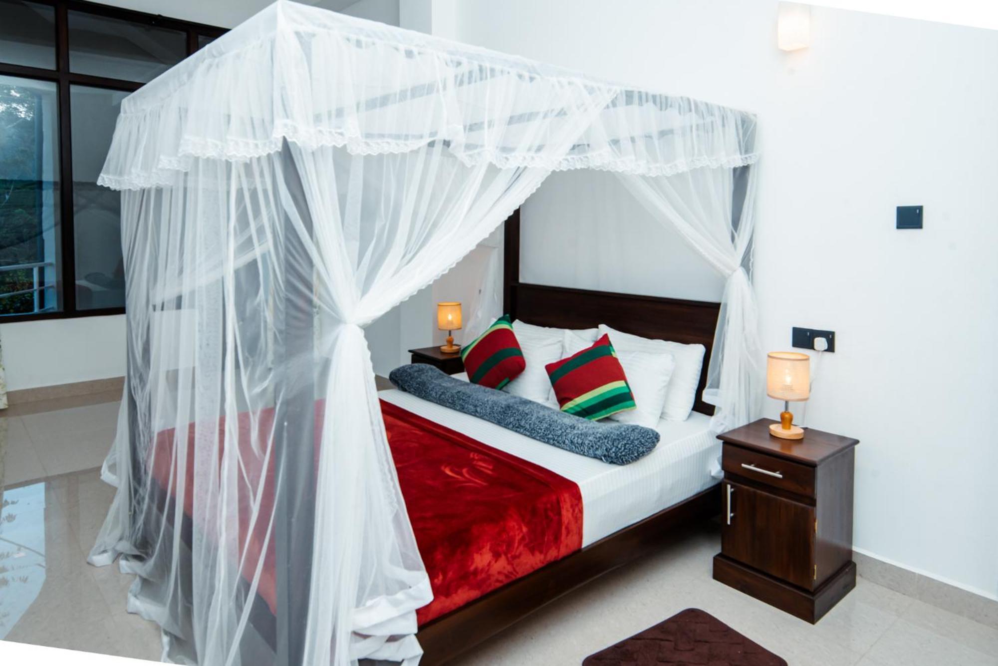 Adams Peak Inn Nallathanniya Buitenkant foto