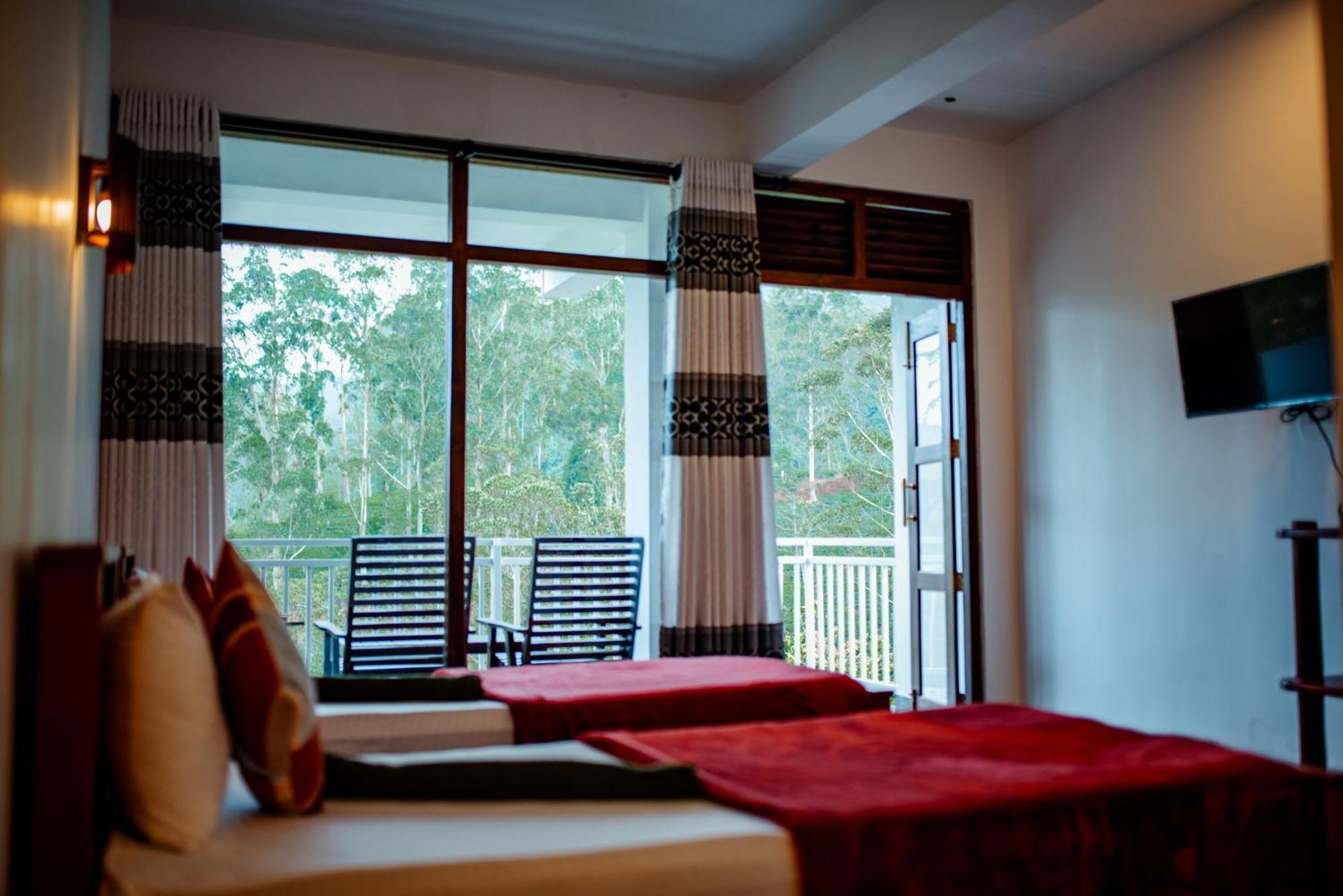 Adams Peak Inn Nallathanniya Buitenkant foto