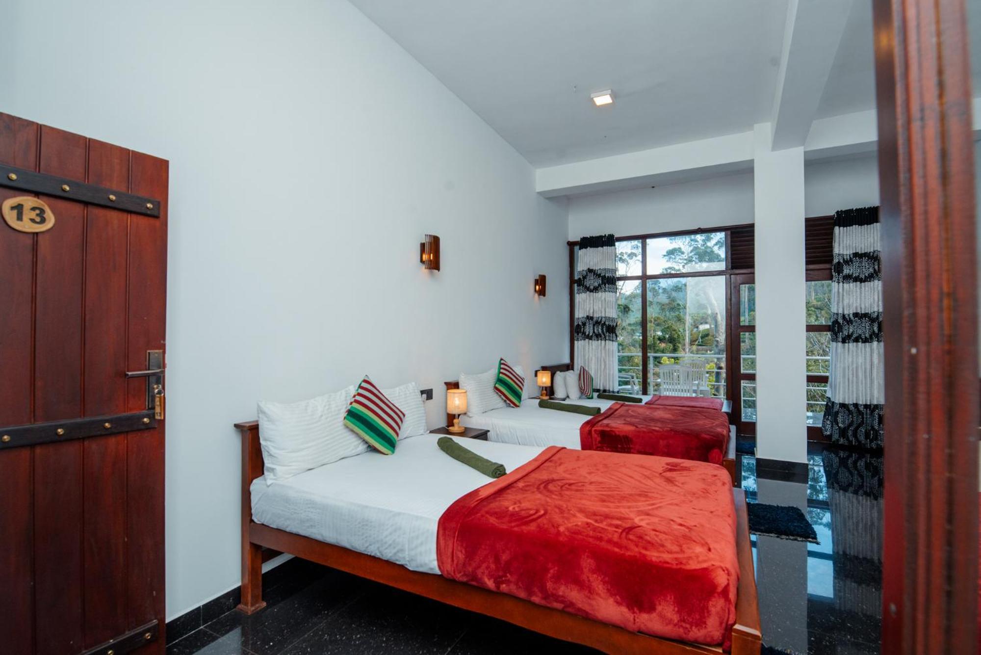 Adams Peak Inn Nallathanniya Buitenkant foto